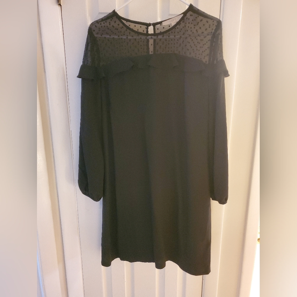 Black Dress - Picture 6 of 7